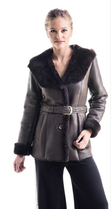 Haina de piele si blana naturala 100%