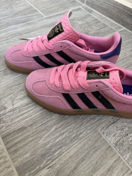 Дамски маратонки Adidas  gazelle