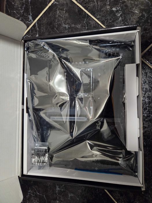 Placa de baza Gigabyte Z790 AORUS ELITE DDR4 (LGA 1700)