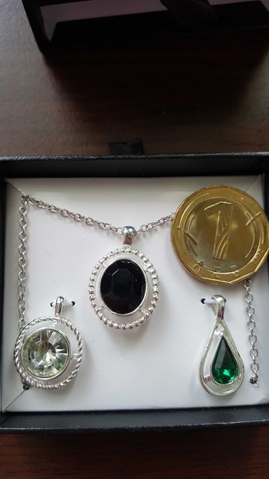 Комплект Avon - 6 части