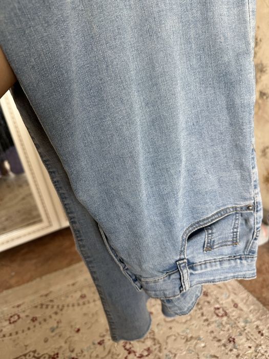 Second-hand clothes