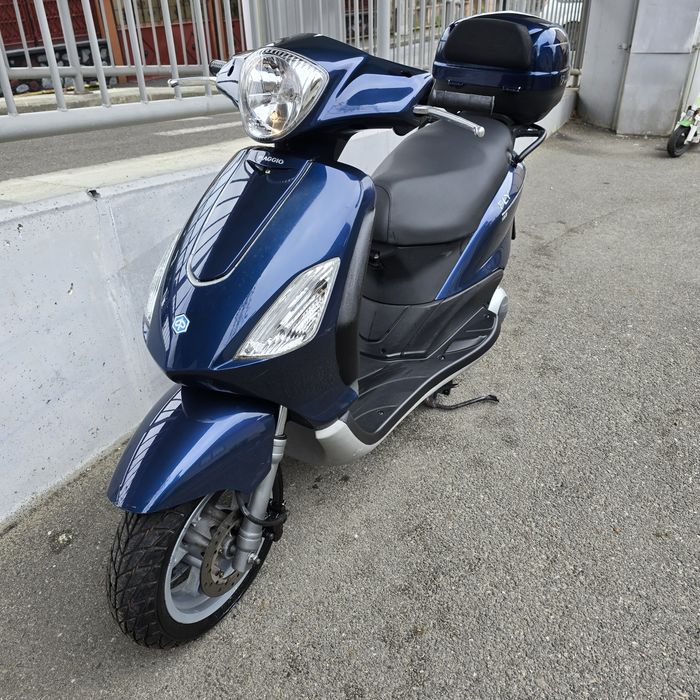 Piaggio Fly 125 cc categ B