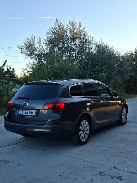 OPEL Astra 2011 — imagine 2