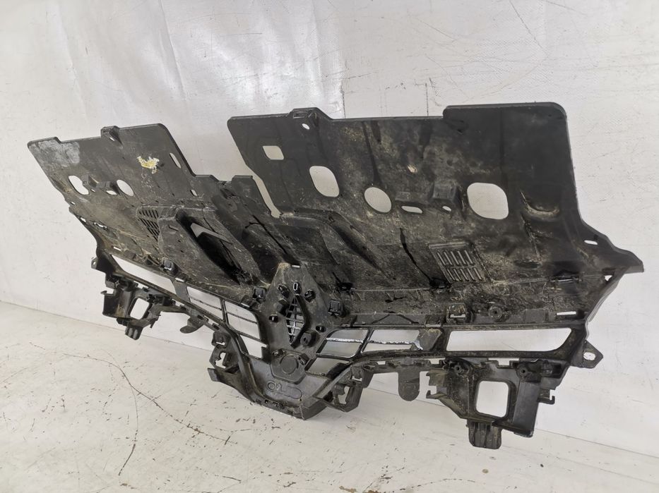 Grila Radiator Renault  Clio 4 [2012 - 2020] Originala In Stare Buna