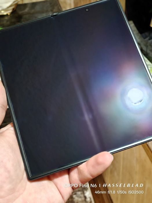 Samsung Galaxy Z Fold 8 Ultra 5G 256GB 12RAM Graphite 2г. Технополис! Гаранция! Като Нов!
