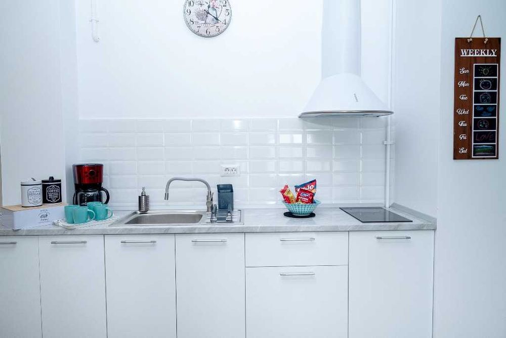 Studio la mare, Mamaia Nord, 50 m-plajă, pers fizică