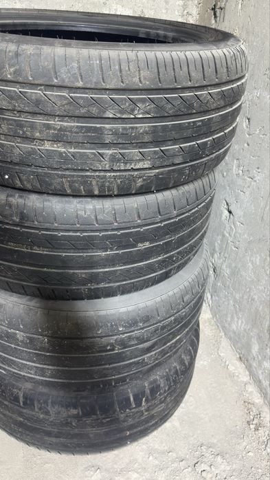 Продам шины Б/у состоянние жаксы