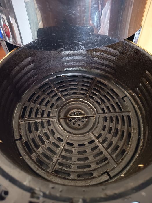 Фритюрник с горещ въздух