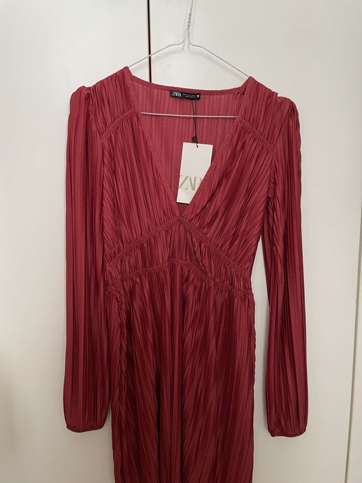 Нови Рокли Zara,Mohito