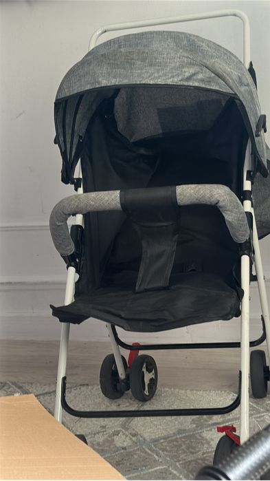 Коляска срочно не дорого