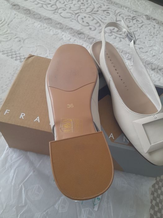 Продам туфли цвет бежевый