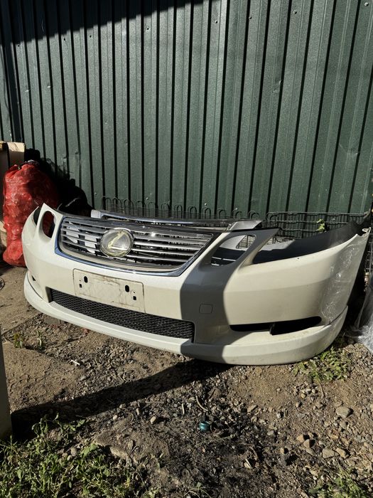 Бампер передний, бампер Lexus GS 350. Лескус GS