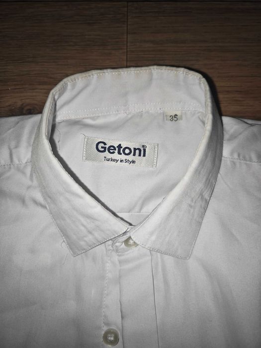 Рубашка школьная бу станция метро Москва