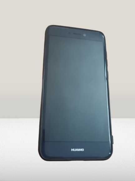 Продавам телефон Huawei P9 Lite 2017
