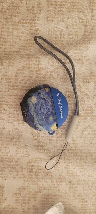 Продавам калъф за слушалки Huawei Freebuds 4/4e.