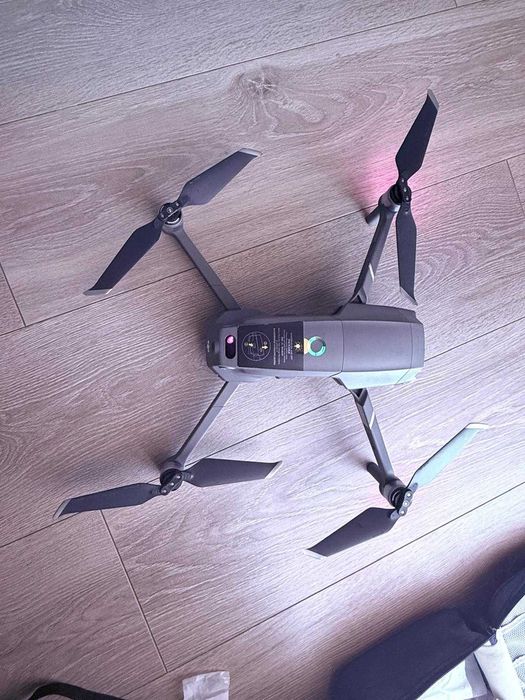 Drona 4k DJI Mavic 2 Pro aproape noua - 18 zboruri