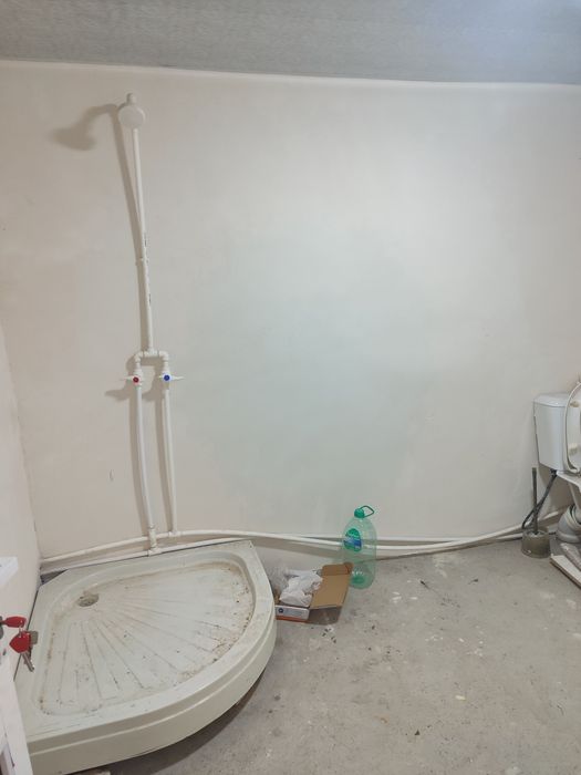 Яшнабад. 1 ком. Двор