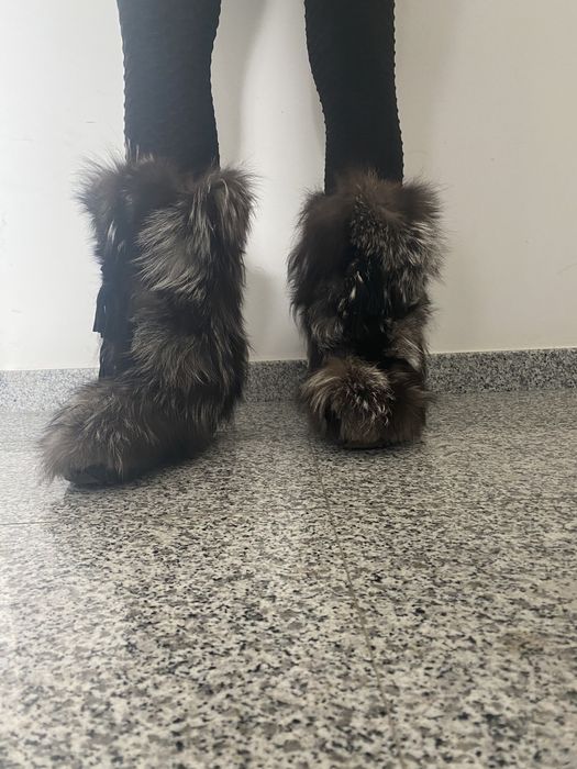 Чанта и ботуши заешки пух- естествен