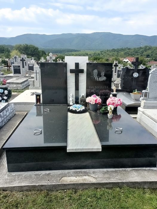 Cavouri granit și marmura