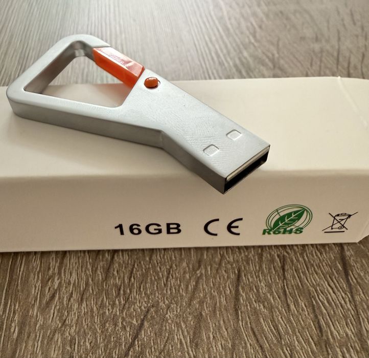 USB Stick 16GB – Nou