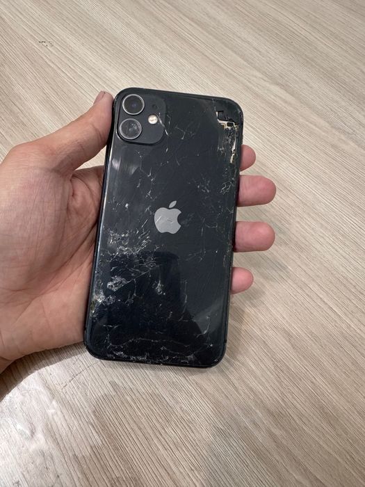Продам iPhone 11 айфон 11