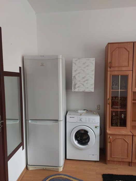 Garsonieră de închiriat- zona Tractoru