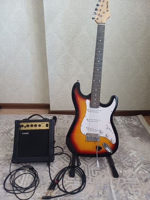 Продам электрогитару в отличном состоянии