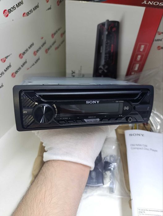 Sony CDX-G1200U avtomagnitola USB AUX 55x4W kuchli bass Original