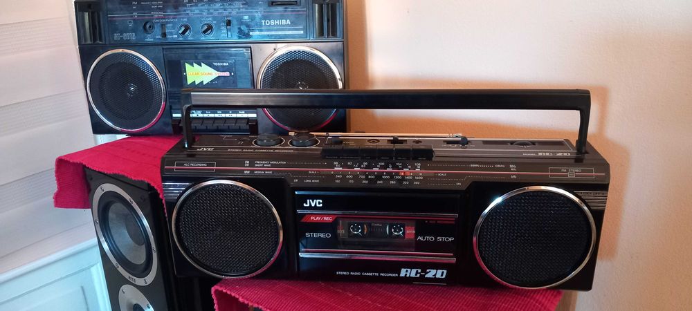 Radiocasetofon JVC RC-20