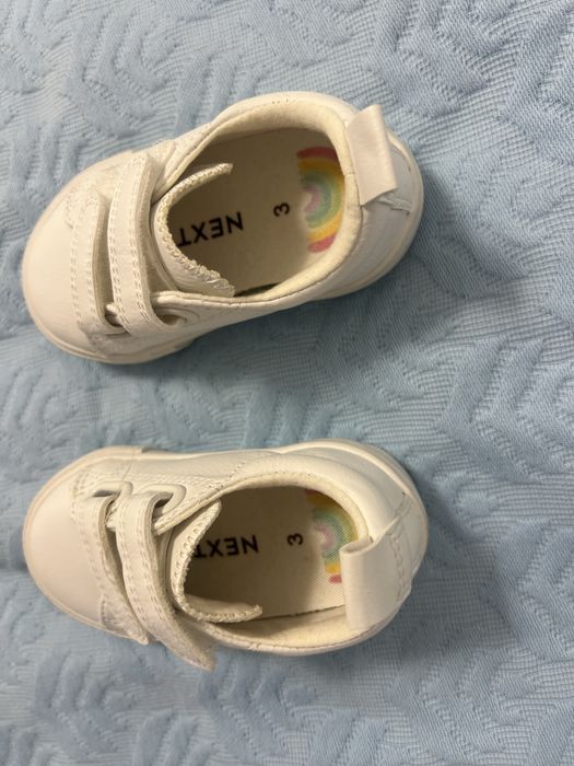 Papuci Next 19 albi copilasi