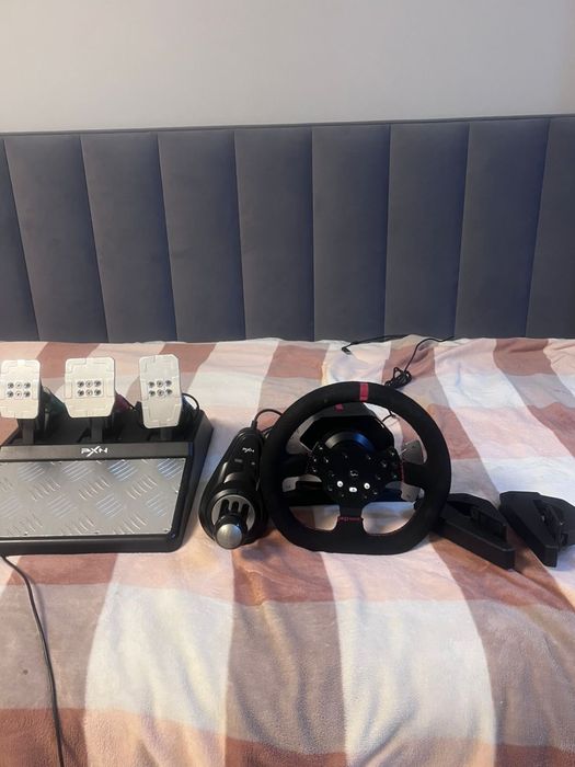 Игровой руль PXN V10