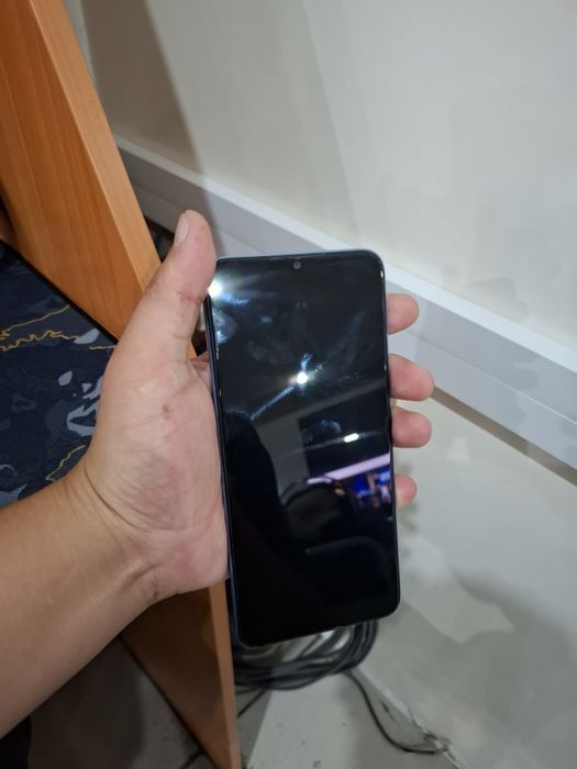 Oppo telefon sotiladi 64 gb