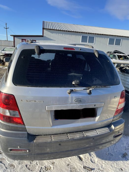 Dezmembrez kia sorento din 2007