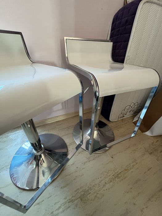 Бар столове, 2 броя, бели