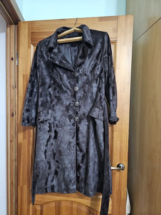 Женская одежда. Верхняя одежда