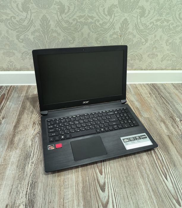 Игровой мощный ноутбук Acer/RYZEN 5/Две видеокарты/8 гб ОЗУ/8 ядер