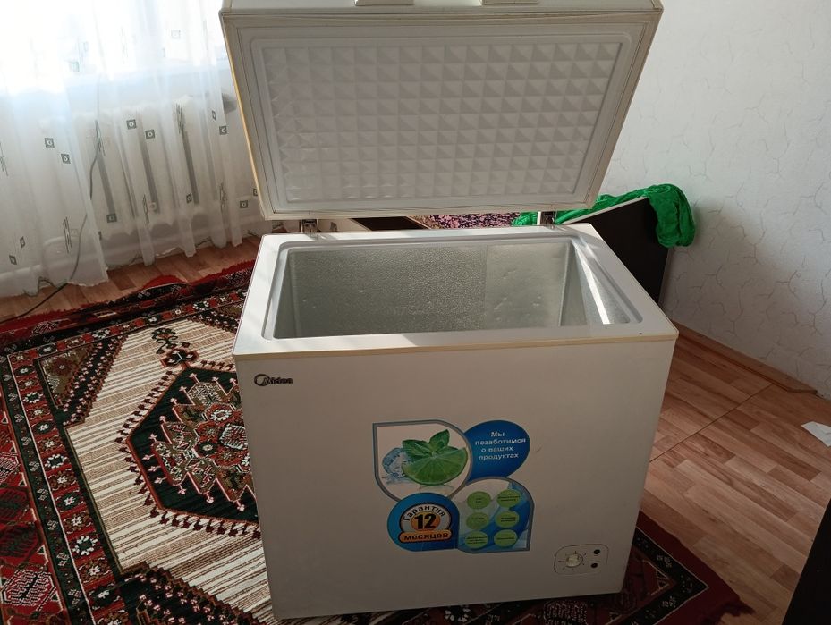 Морозилка в хорошем состоянии