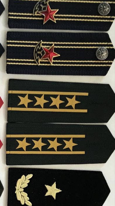 Lot 20  efecte militare pentru colectionari perioada  comunistă