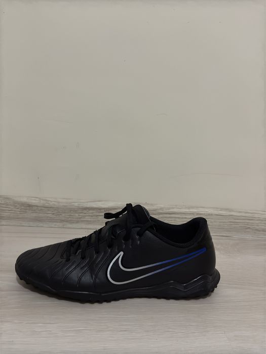 Стоножки Nike Tiempo Legend 10 Academy TF