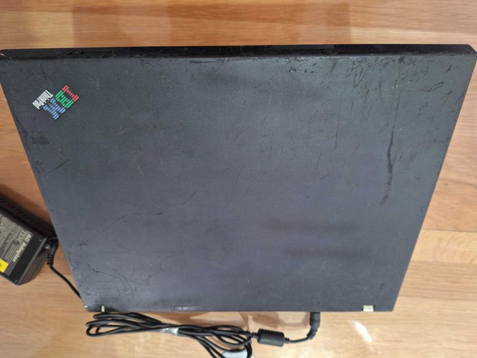 Laptop IBM T40, Win XP Retro - Functinal