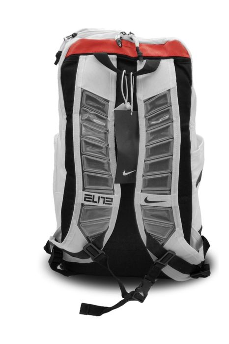 Спортивная сумка(рюкзаки)