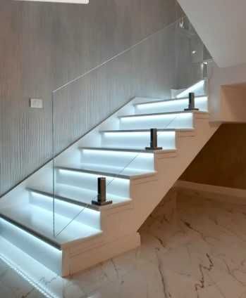 Balustrada din sticla Securizata , laminata, Interior si Exterior