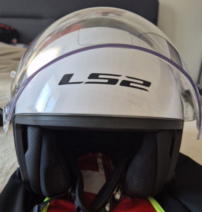 Каска за мотор LS2 OF620