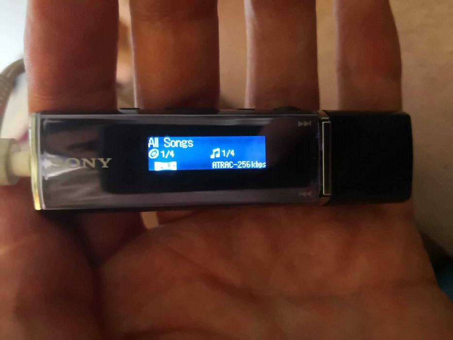 Плеър Sony walkman NW-E013F