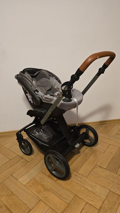 carucior Inglesina Quad 3 in 1, cu accesorii, in stare foarte buna