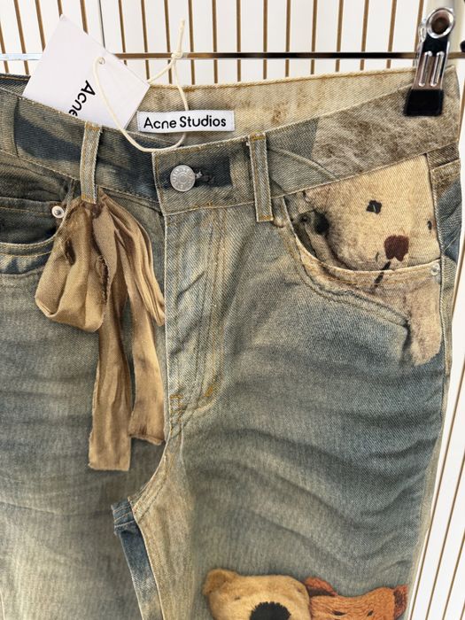 Нови дамски дънки Acne Studio