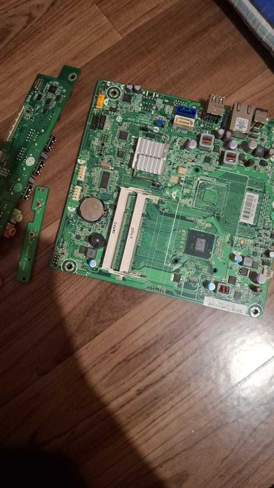 Радиодетали плата серебро