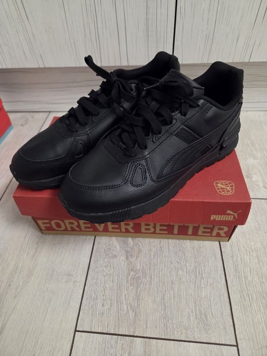 Маратонки Puma номер 41 отговарят на  26.5см  Нови