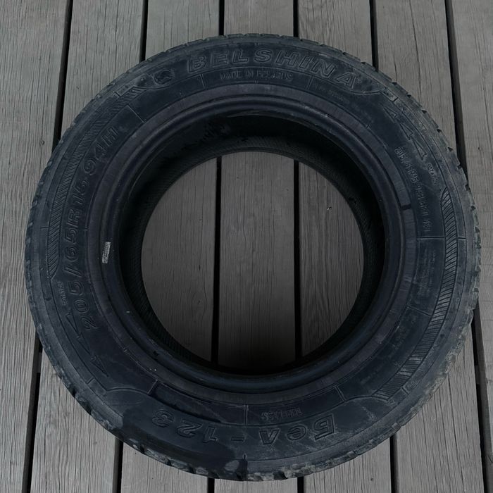 Покрышкка 205/65R15