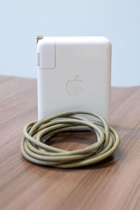 ПРОДАМ MacBook Pro 16” M1 Pro (16GB / 512GB SSD)